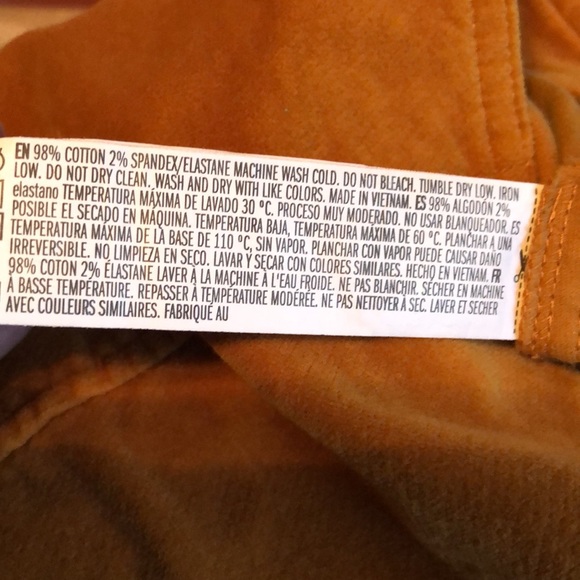 Forever 21 Zippered Front Mini Skirt - Picture 6 of 6